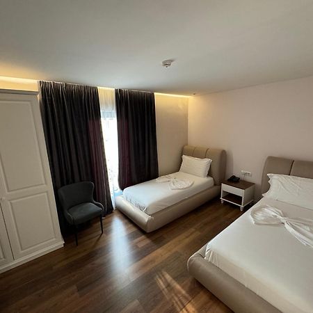Arberia Palace Hotel Fushe Milot Dış mekan fotoğraf