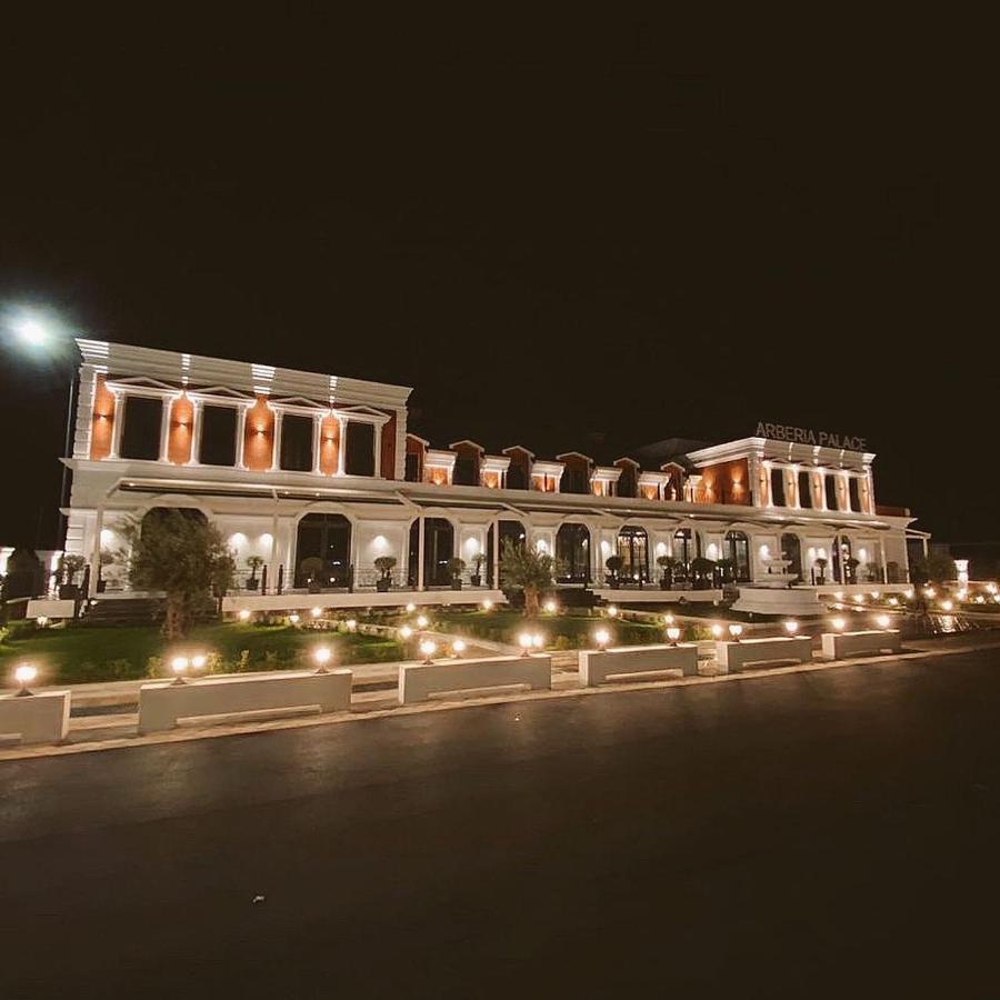 Arberia Palace Hotel Fushe Milot Dış mekan fotoğraf